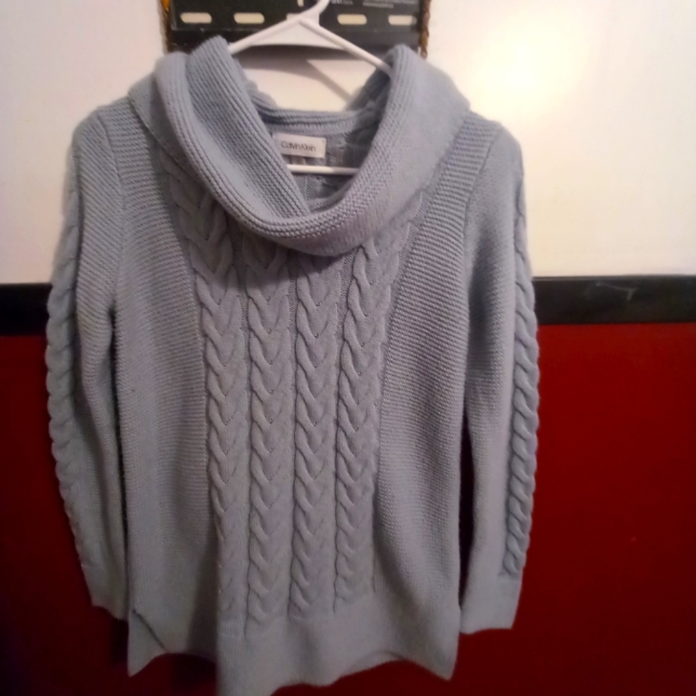 Calvin Klein Sweater